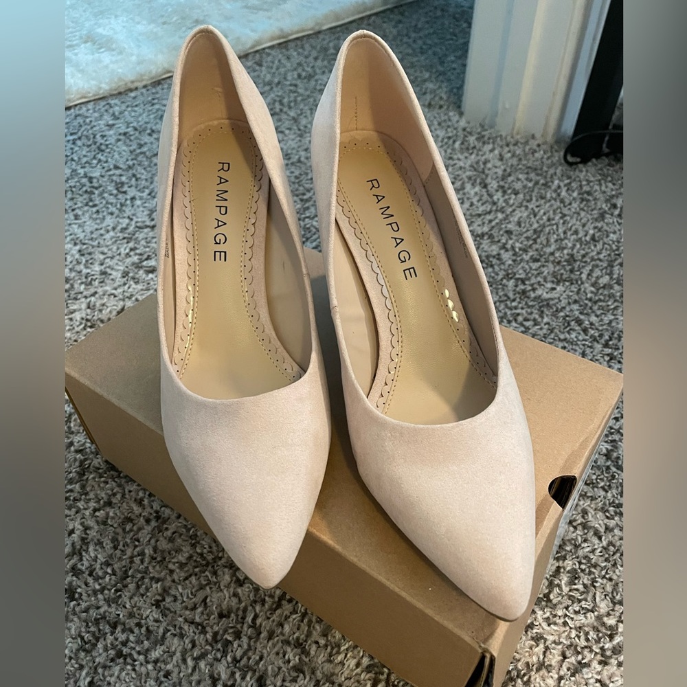 Rampage chunky heel pointed toe.  Excellent condition and worn 1 time on carpet.